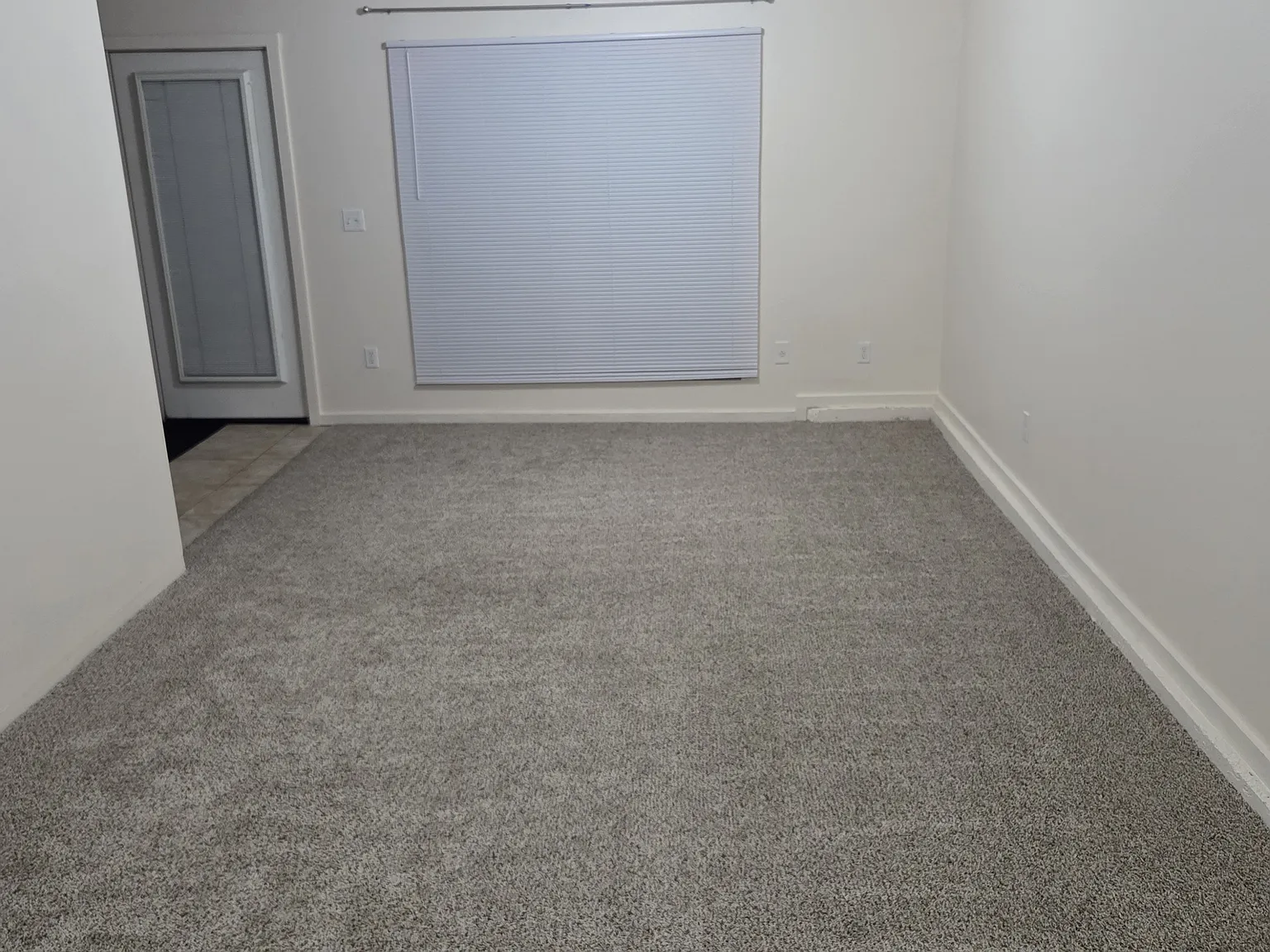 9180 SW 4th St — Photo 4