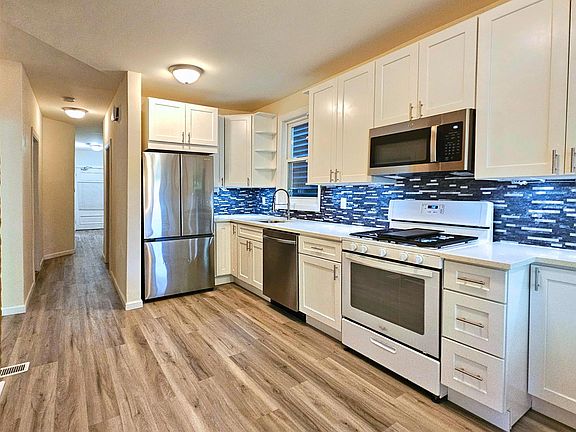3rd image of 45 Gautier Ave APT 1
