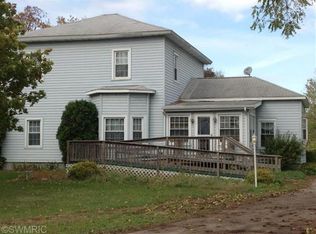 65837 Mullen Rd, Edwardsburg, MI 49112