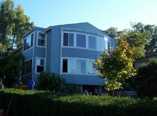 615 Lafayette St, Steilacoom, WA 98388