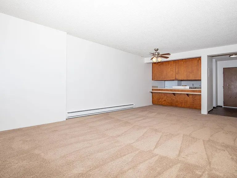 Summerhill Apartments — Photo 12