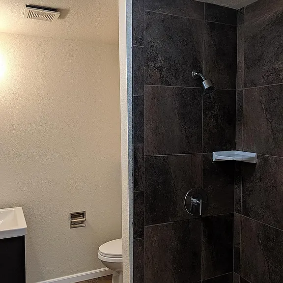2175 Canterbury Rd — Photo 8