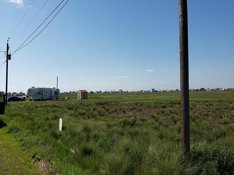 1st image of 1800 County Road 299