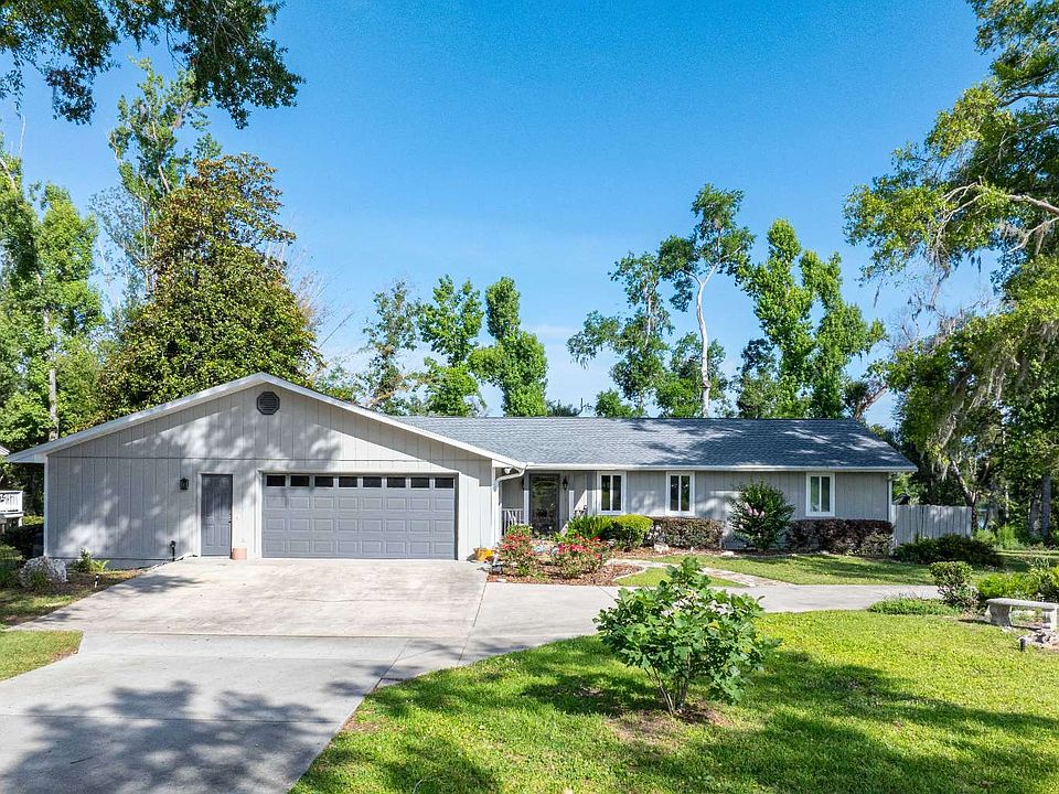 1st image of 10265 Riverwood Dr