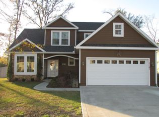 506 Hide Away Lake Loop, Kingsland, GA 31548