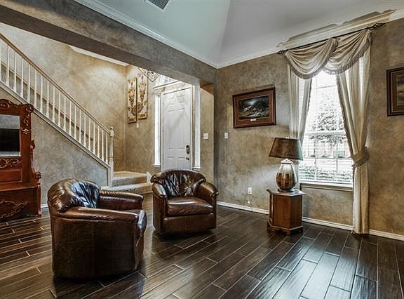 4th image of 126 Sweetgum Dr