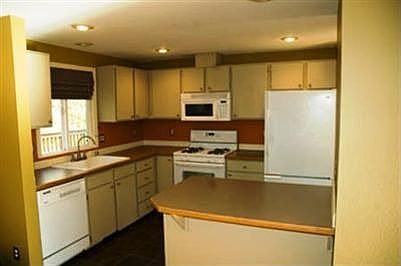 3rd image of 2821 Rocky Creek Ln SE