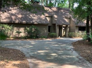 20 Willow Oak Rd, Hilton Head Island, SC 29928