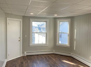 114 Warren St #2W, Fall River, MA 02721