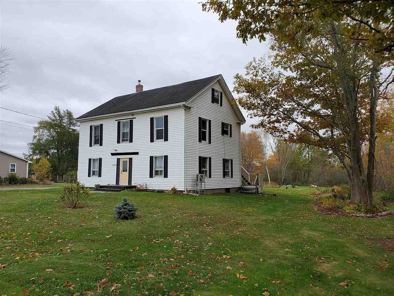 14092 Highway 1, Wilmot, NS B0P 1W0 Zillow