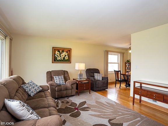 2nd image of 8327 N Oconto Ave