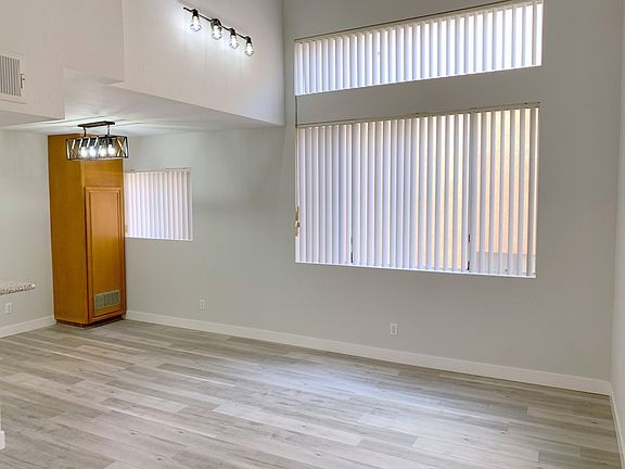 4th image of 5238 Cartwright Ave APT 7