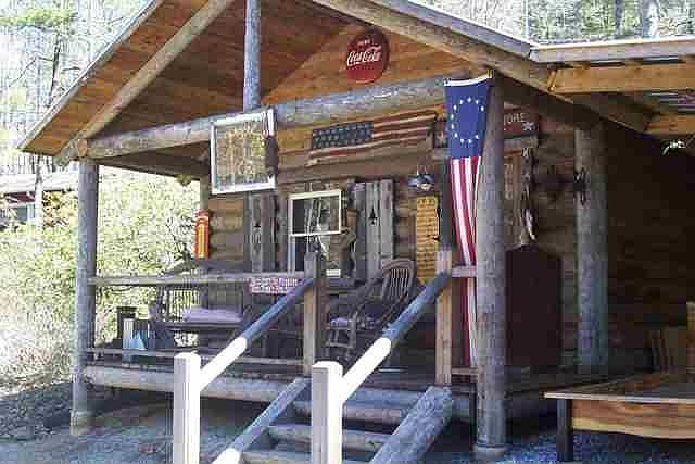 2nd image of 15702 Highway 197 N