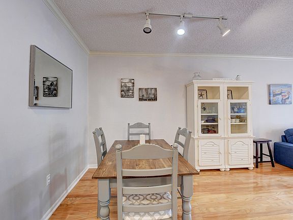 5th image of 2302 Tuscany Way