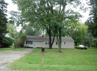 8730 Mary Ann Ave, Shelby Township, MI 48317