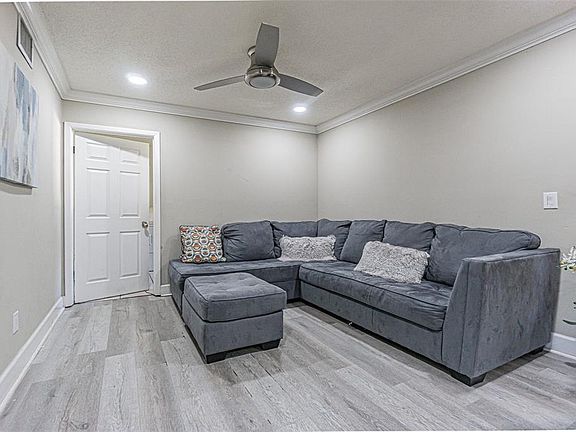4th image of 6811 MITCHELL CIRCLE