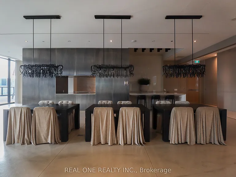 100 Harbour St #5008 — Photo 16