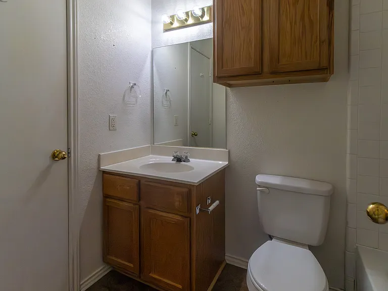 5710C Greengate Dr — Photo 19