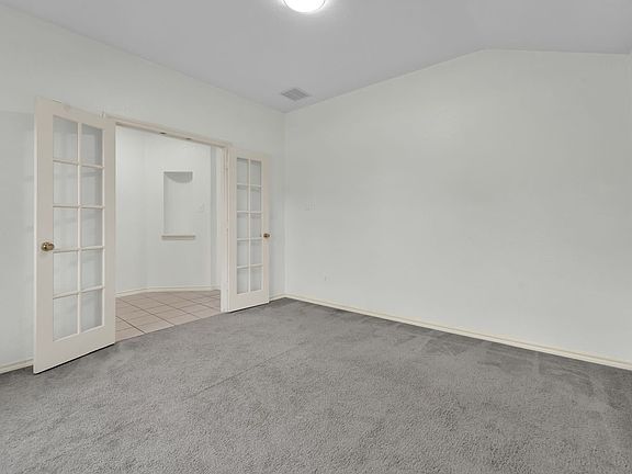 5th image of 3003 Connor Ln