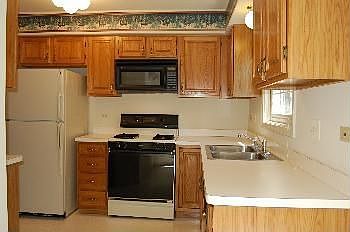 3rd image of 3253 Daniels Ct