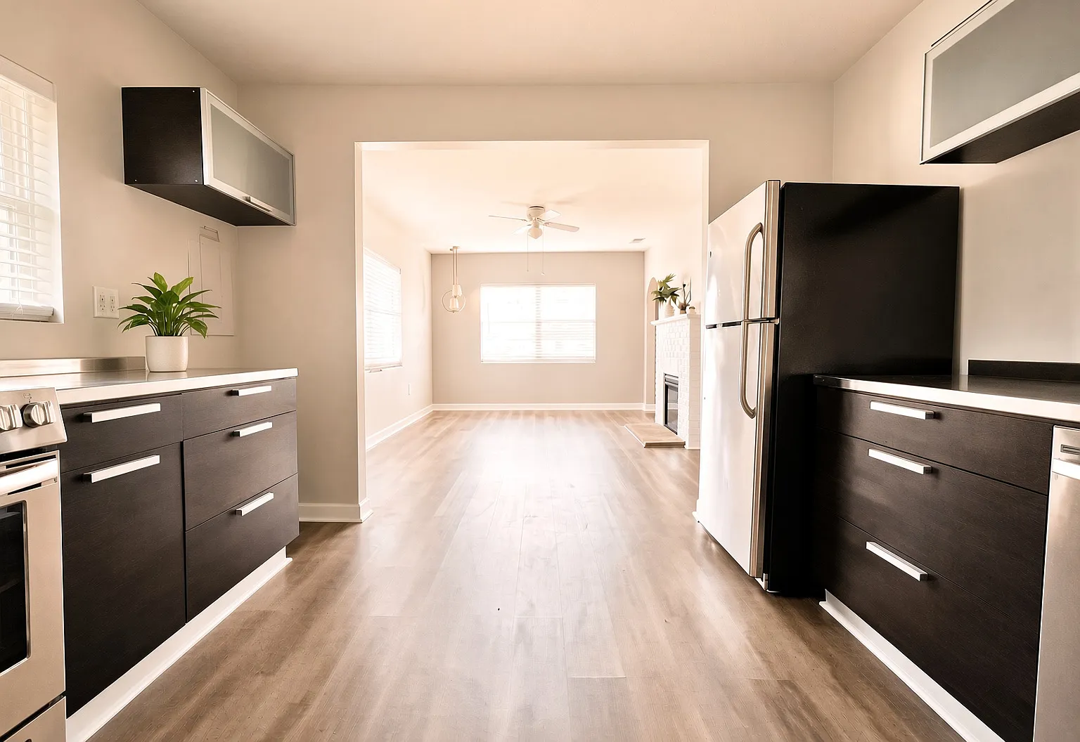 2 bed, 1023 sqft, $2,100 — Photo 1