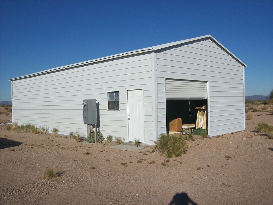 1st image of 17466 N Avenue 74e