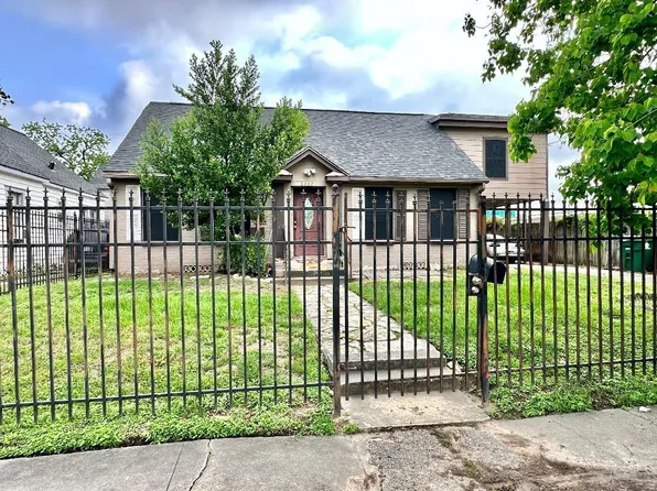 2007 Rosewood St, Houston, TX 77004