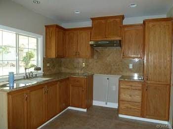 3rd image of 2426 Caldwell Pl