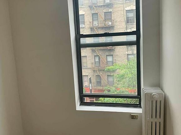 2nd image of 86 Kenmare St APT 16