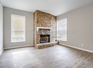 301 Benton Blvd APT 4, Kansas City, MO 64124