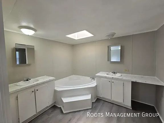 5th image of 8507 N Selkirk Dr #Se8507
