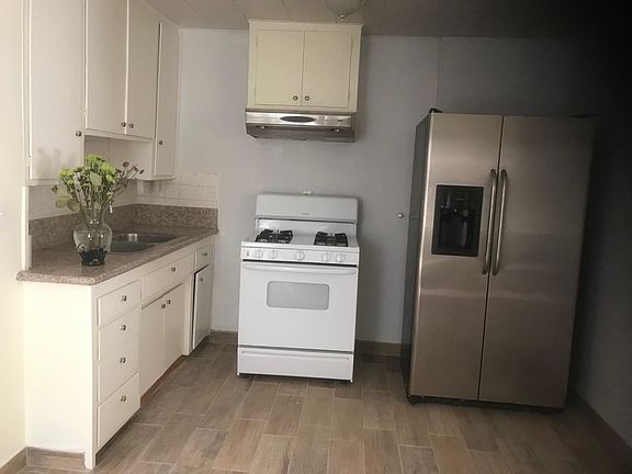 3rd image of 3234 1/2 Kentucky Pl