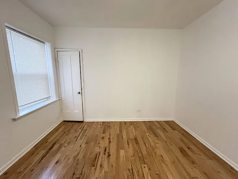 7332 S Artesian Ave #3 — Photo 7