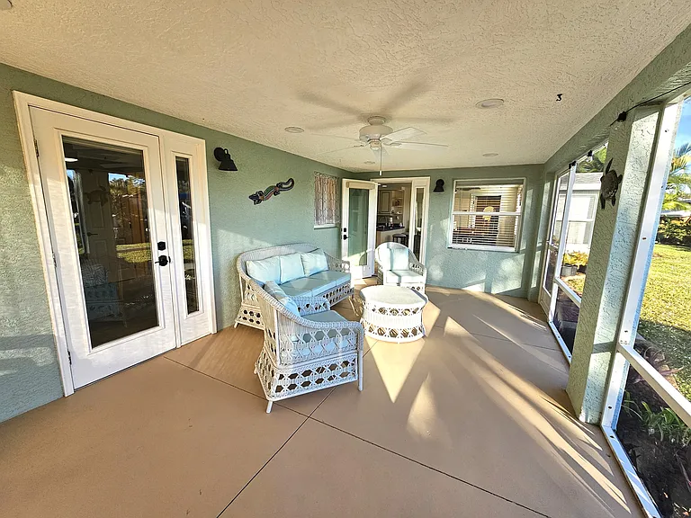Screened lanai