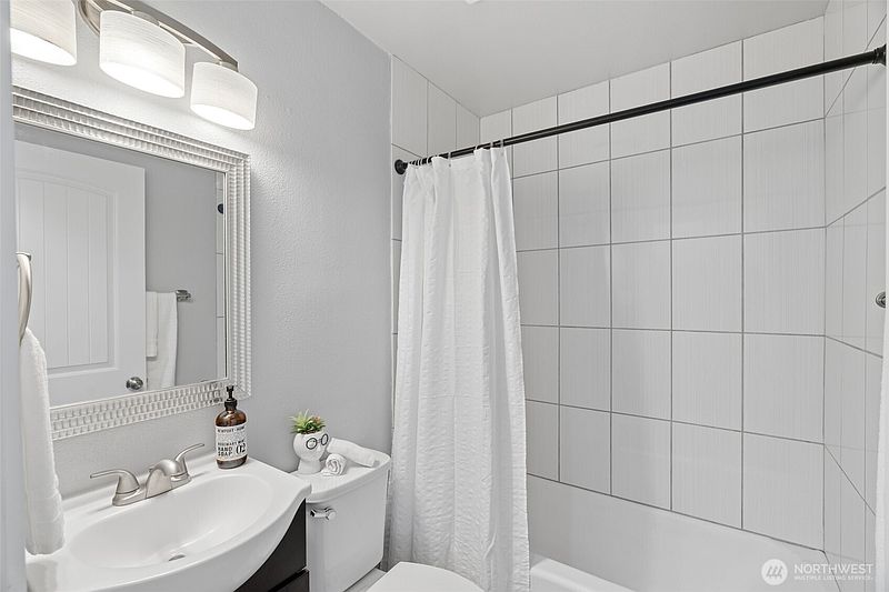 3rd image of 7609 A Street