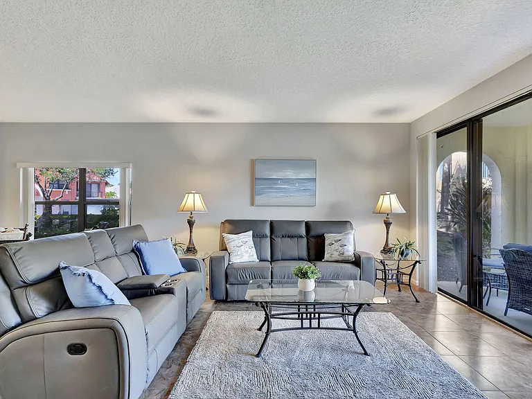 300 Uno Lago Dr #101 — Photo 19