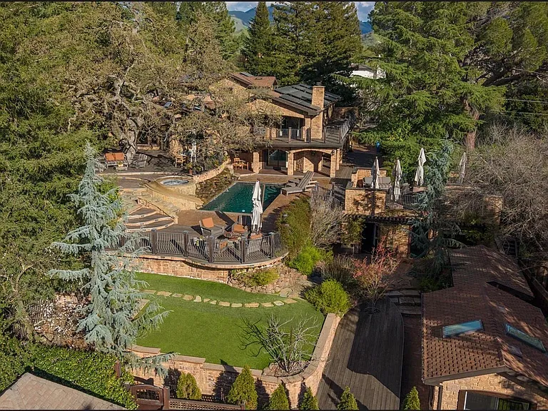321 Livorna Heights Rd — Photo 1