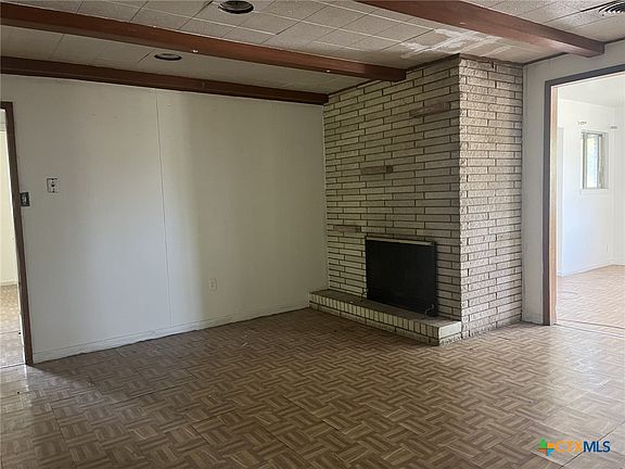 2nd image of 602 Stewart St