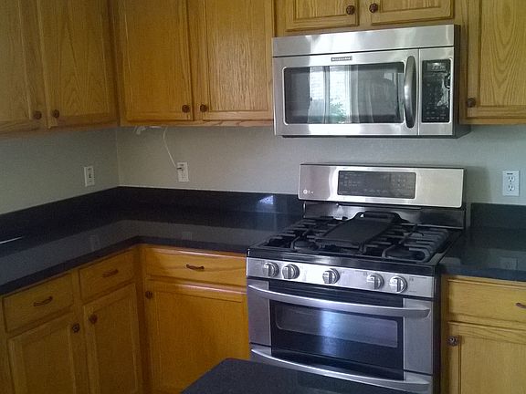 3rd image of 1202 Gazania Dr