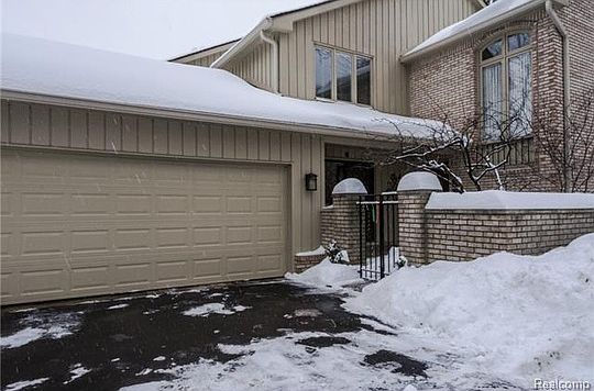 3rd image of 1151 Hillpointe Cir #46