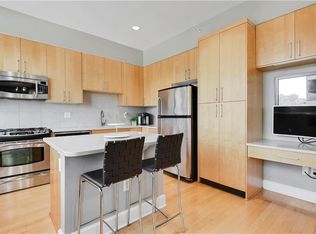 4521 Wornall Rd APT 210, Kansas City, MO 64111