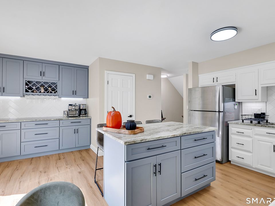 1st image of 30 Sheila Court #7