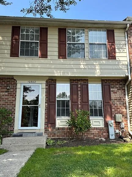 10802 Beech Creek Dr — Photo 1