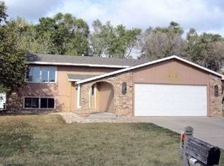 11282 98th Pl N, Maple Grove, MN 55369