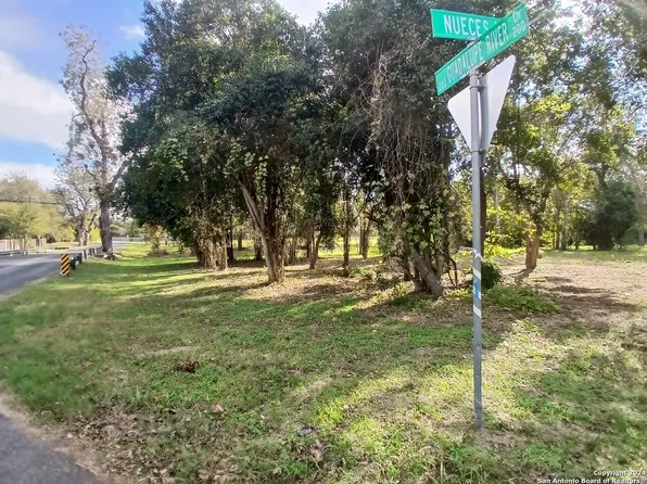 217 GUADALUPE RIVER DR LOT 72,73, Seguin, TX 78155