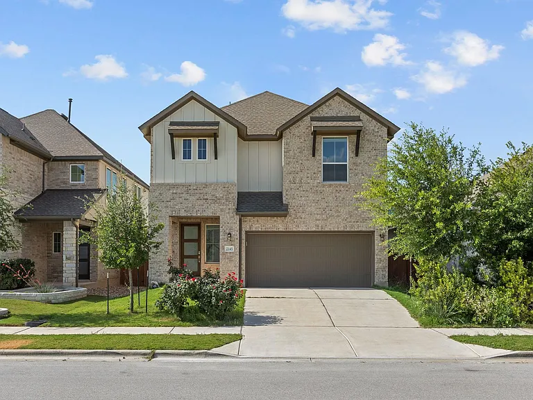 2145 Stampede Dr — Photo 1