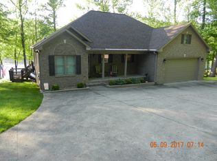 2038 R Whittaker Rd, Lewisburg, KY 42256