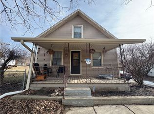2705 S 24th St, Saint Joseph, MO 64503