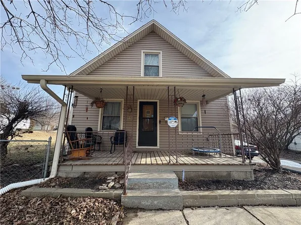 2705 S 24th St, Saint Joseph, MO 64503