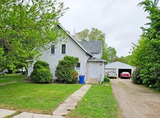 1008 & 1010 11th Ave, Clarkfield, MN 56223